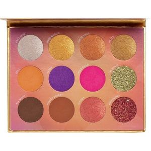 Pür cosmetics eyeshadow palette!